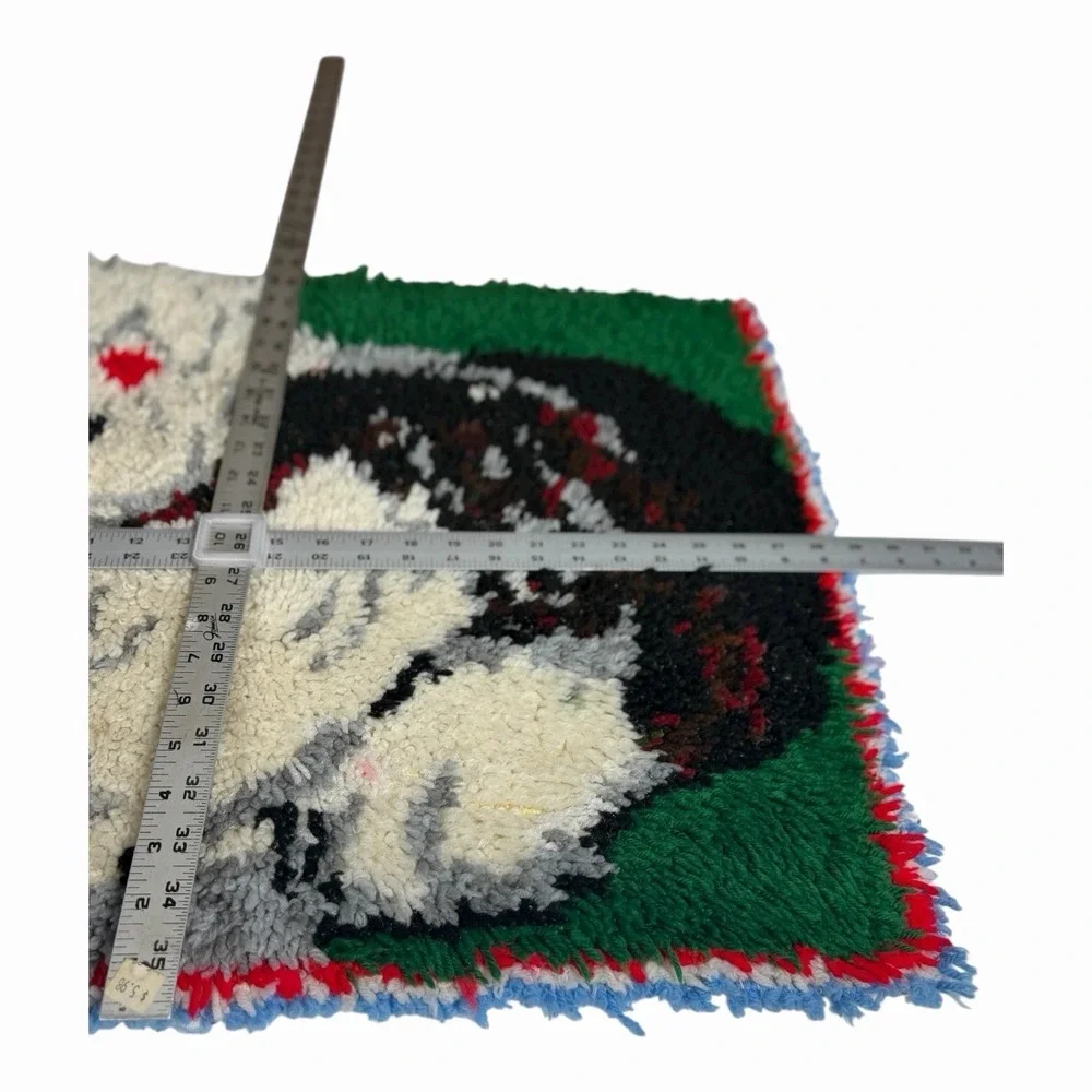 Vintage Latch Hook Rug Old English Sheep Dog R851 Completed 20